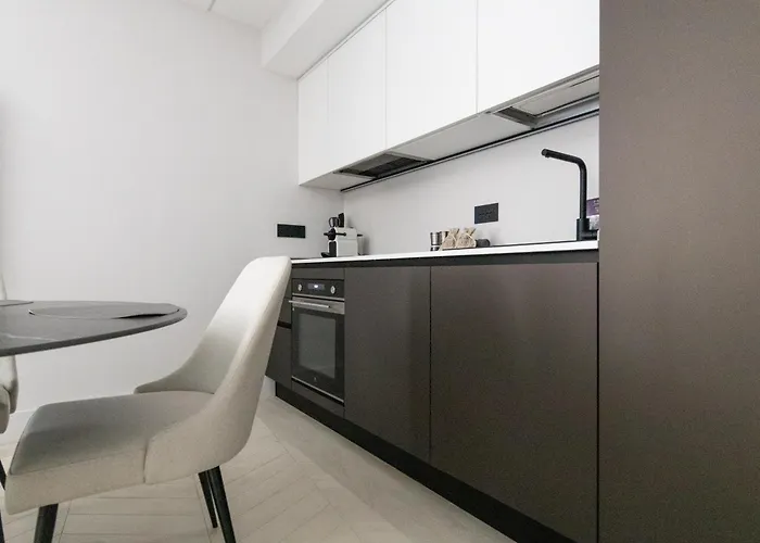Azulis Tigellio Suite 3 Quite Renovated 1Br Apartment, Historic Centre Olbia * Olbia